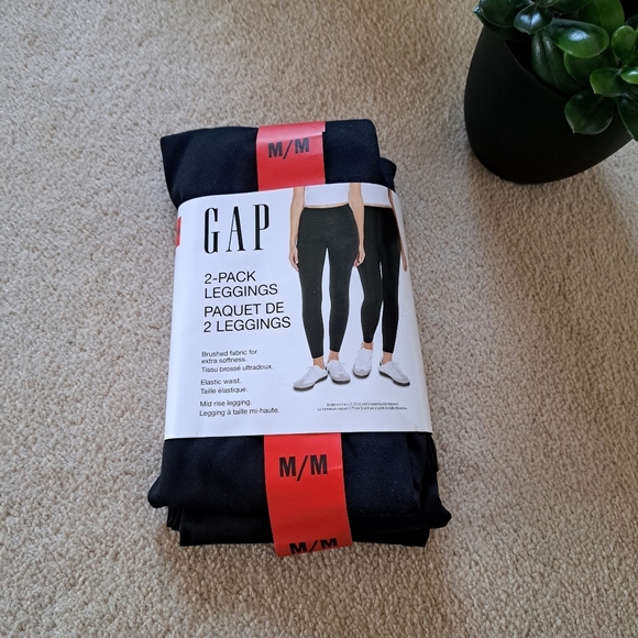 New! Gap Leggings 2 Pack Size Medium Black Mid Rise Stretch Pants - Picture 2 of 10